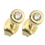 Geelgouden oorstekers met diamant 0.10crt in ronde zetkast