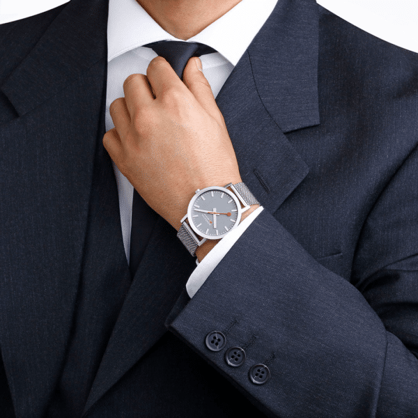 Mondaine horloge M660.30360.80SBJ