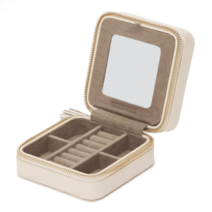 Wolf Zip Travel Jewelry case Caroline