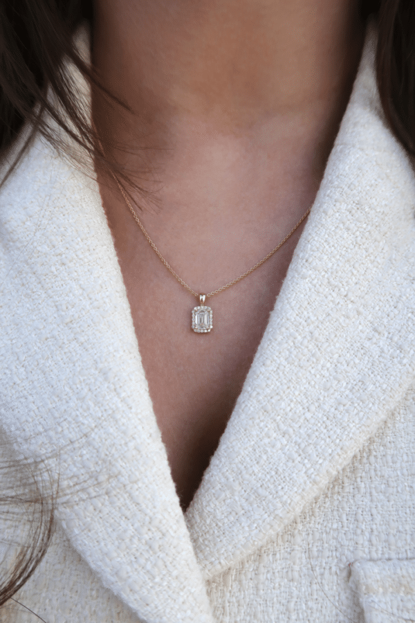 Hanger LabGrown diamant met emrald - GWR97
