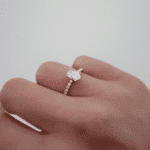 Ring LabGrown 0.50crt oval +16x0.01crt rond - GWR101