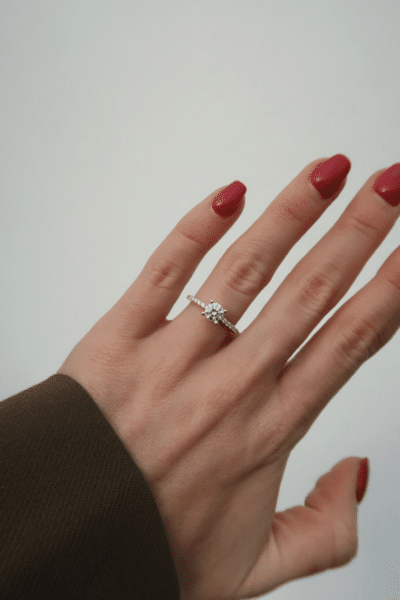 Ring LabGrown 0.50crt rond +16x0.01crt rond - GWR102