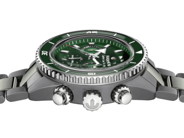 Rado Captain Cook Ceramic Automatic Chronograph - R32189313