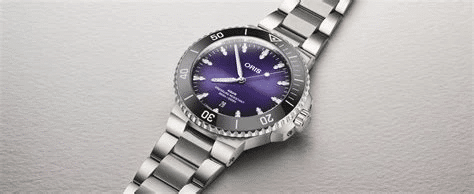 Oris Aquis date Taste of Summer - 733.7789.4158