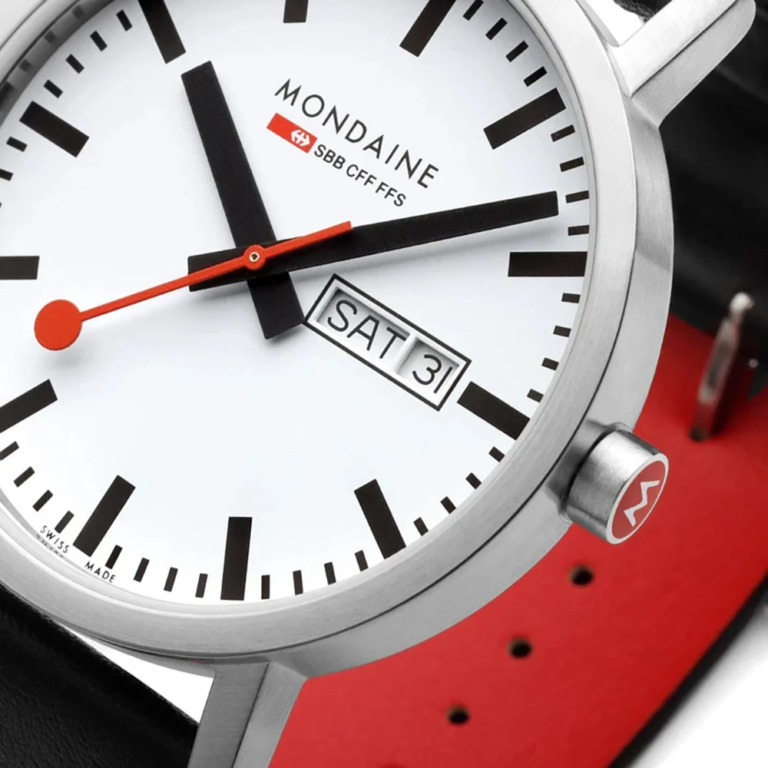 Mondaine Classic 40mm - A667.30360.11SBB